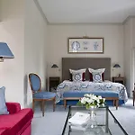 Hotel Chateau Le Clos 4*