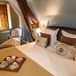 Hotel Chateau Le Clos 4*