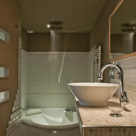 Hotel Chateau Le Clos 4*
