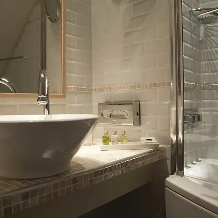 Chateau Le Clos 4* Verneuil d'Avre et d'Iton